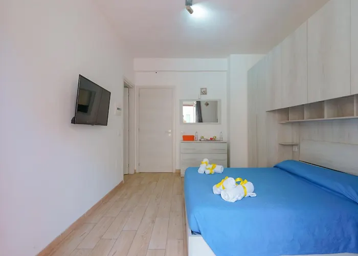 Eliterooms Panzió 4*